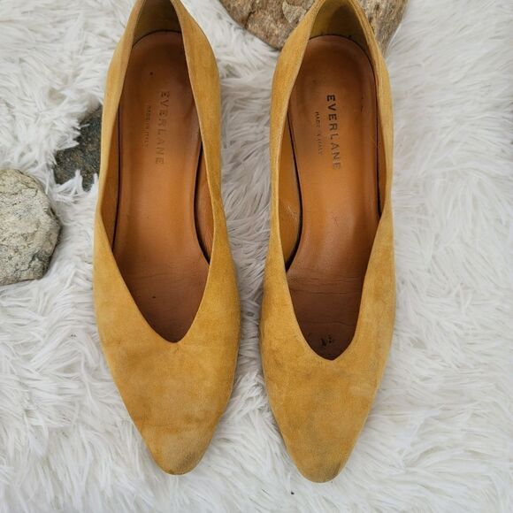 Everlane suede block heel pumps - Picture 9 of 10
